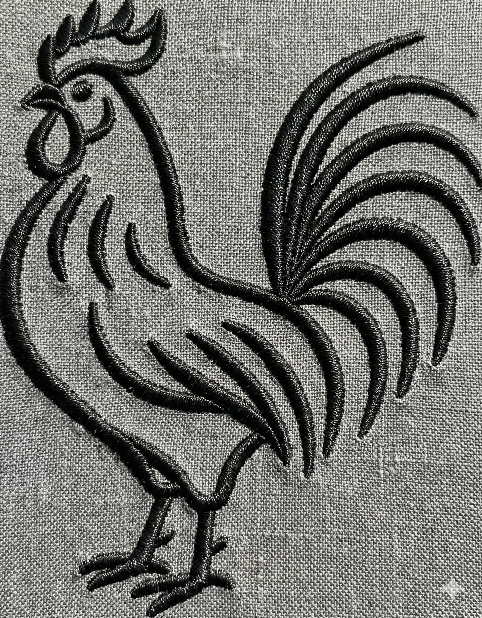 Rooster Outline Embroidery Design - Image 3