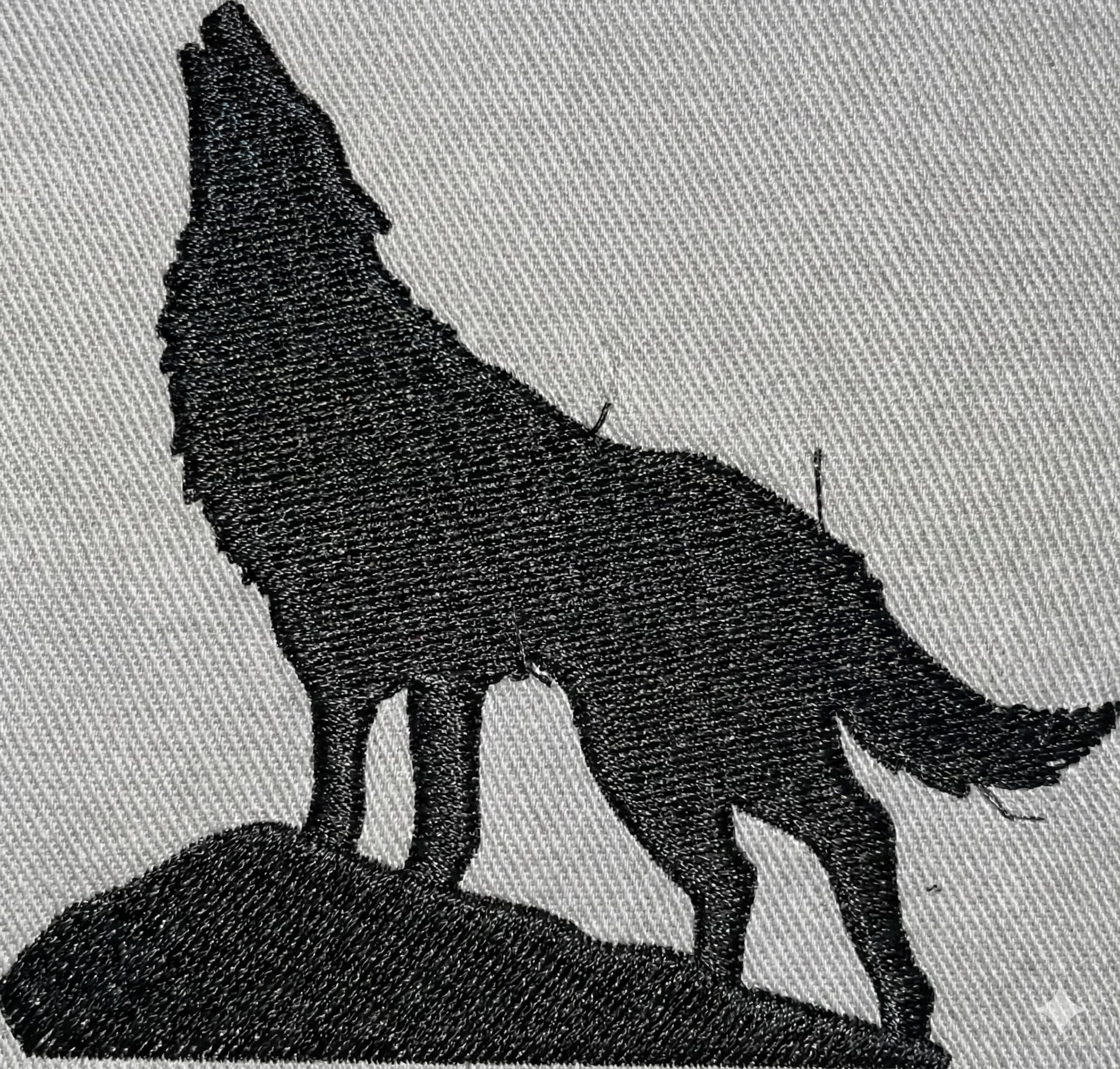 Wolf Embroidery design - Image 3